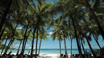 Beach nearby, white sand, free beach shuttle, sun-loungers