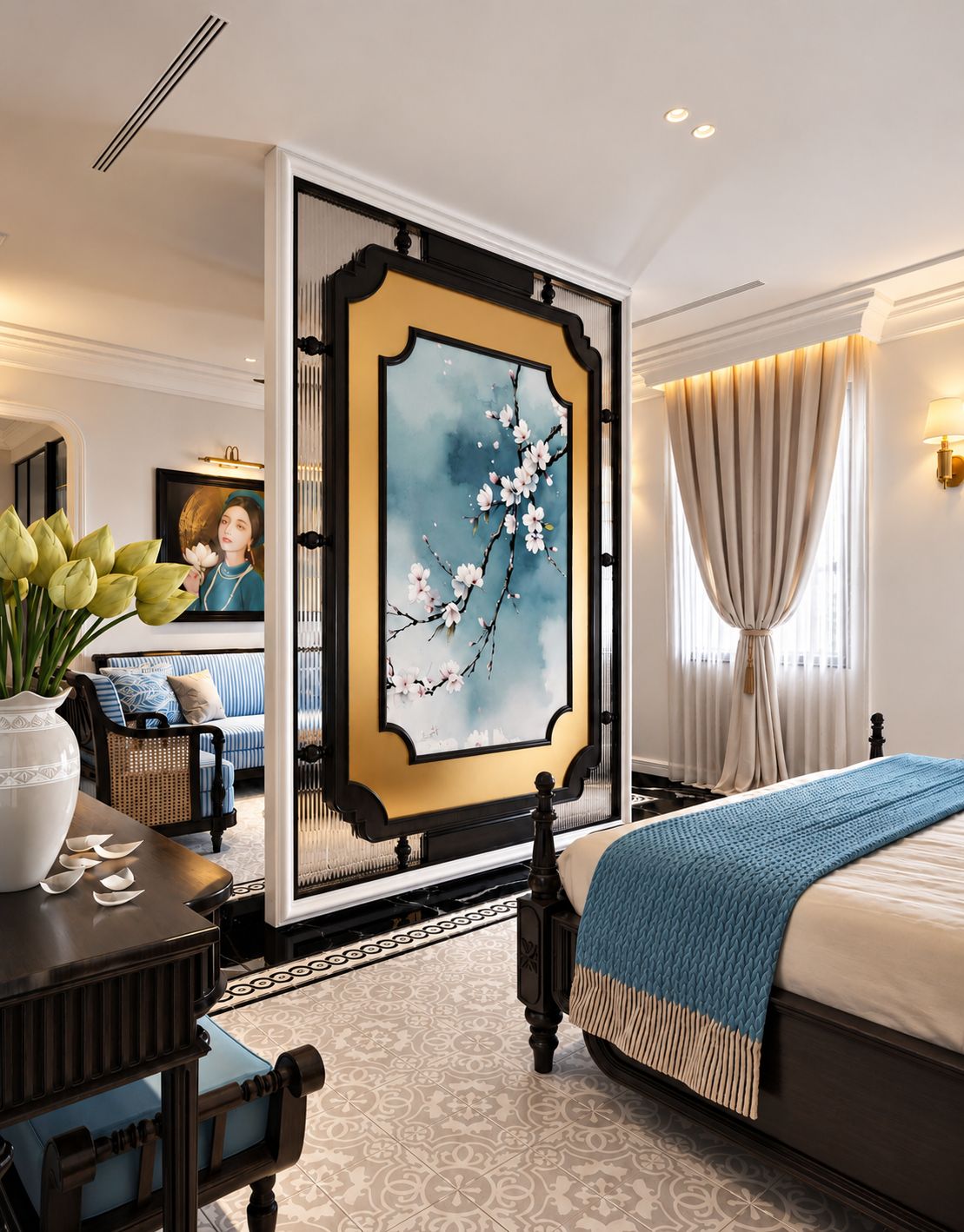 Een hotelkamer met een groot bed, een bijzettafeltje met een bloevas, een schilderij van een tak en een uitzicht op een stadsbeeld door het raam.