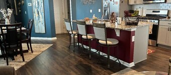 3BR Townhouse 3 min to I-20, Exit 11