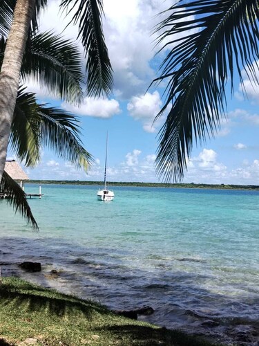 Sailboat for rent in Bacalar, Quintana Roo