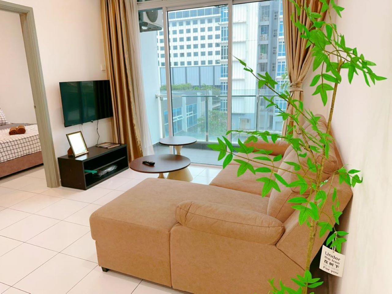 Junior Apartment, Garden View | Living area