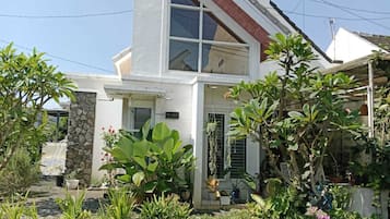 Ngoại thất
