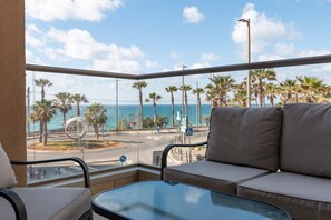 Interior - Beachfront Apt-Sea View lParking & Mamad (Bat Yam)