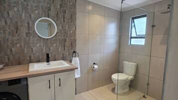 Apartamento, 1 quarto, acessível, para fumantes | Banheiro