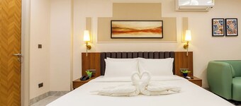Saltstayz Premier - Sector 28 Faridabad