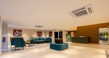 Saltstayz Premier - Sector 28 Faridabad