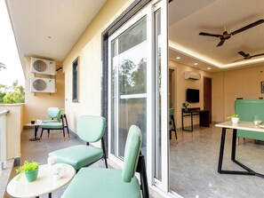 Family Suite, City View | Balcony