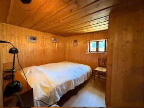 2 dormitorios y ropa de cama