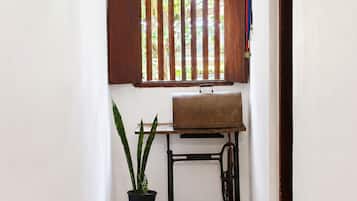 Villa Confort, patio | Intérieur