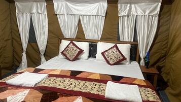 Deluxe Room, Hill View | Free WiFi