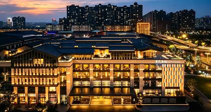 Luoyang Huamao Chunsong Hotel