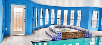 Spacious Family Retreat with Heated Indoor Pool & Tub, Sleeps 12