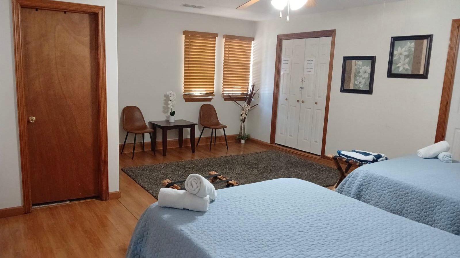 4 chambres, fer et planche à repasser, Wi-Fi gratuit, draps fournis