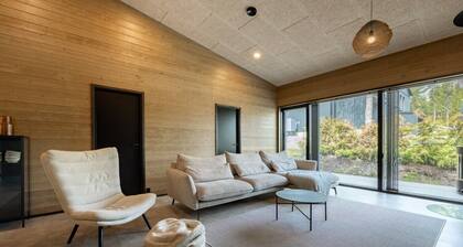 Villa Noel A | Premium 4BR Villa | Near Ski Lifts