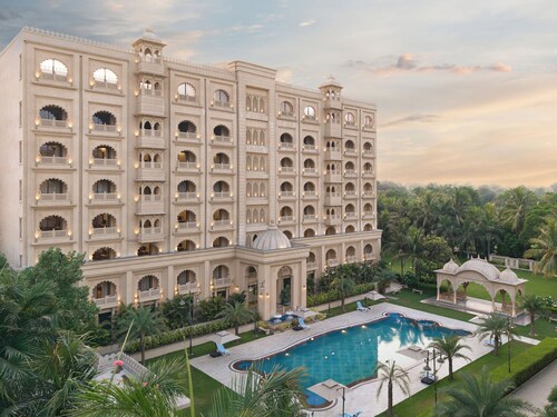 Laxminarayan Palace Hotel by ROHL