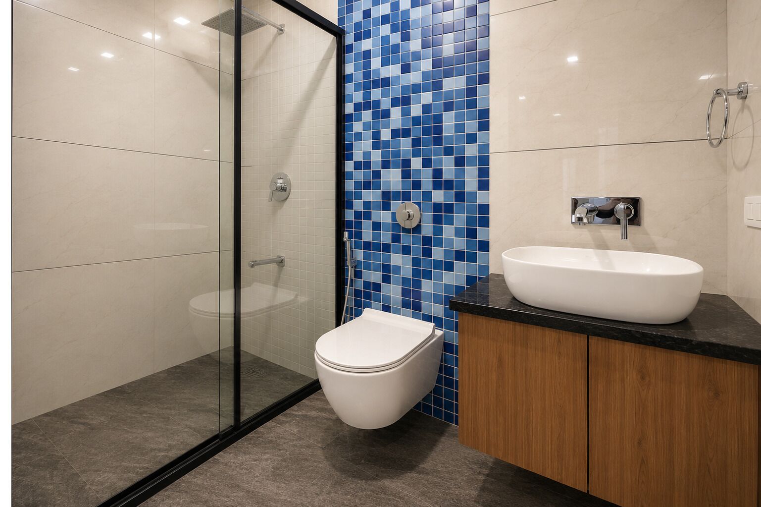 Family Double Room, Mountain View | Bathroom | Shower, towels, soap, shampoo