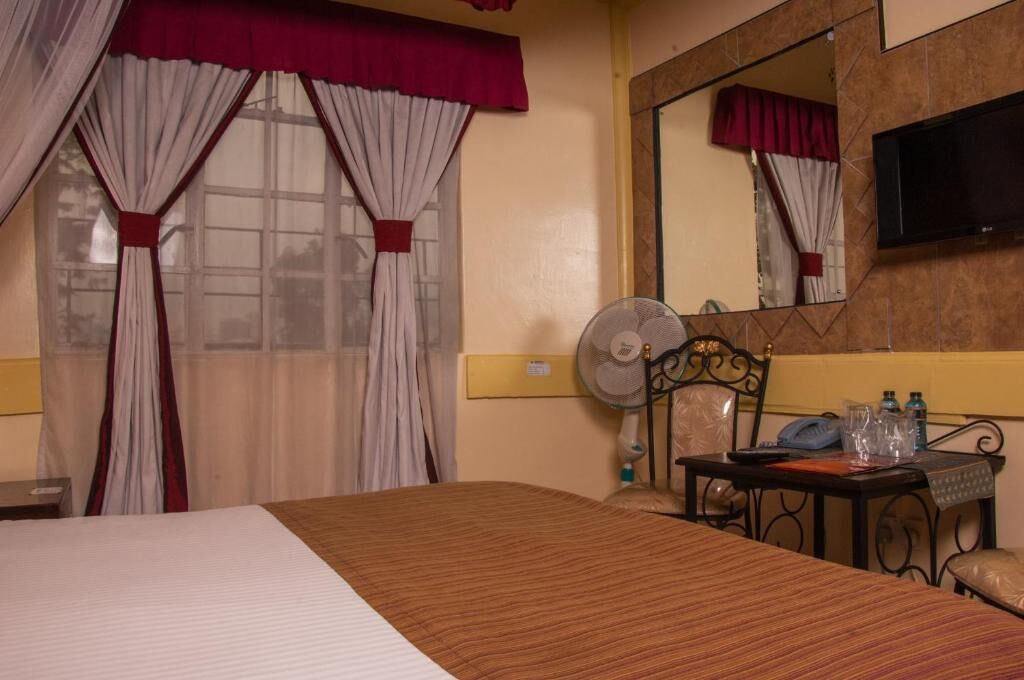 Superior-Doppelzimmer, Parkblick | Zimmersafe, schallisolierte Zimmer, kostenloses WLAN