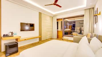 In-room safe, iron/ironing board, free WiFi