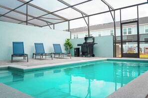 A heated pool - Vrbo Property (Clermont)