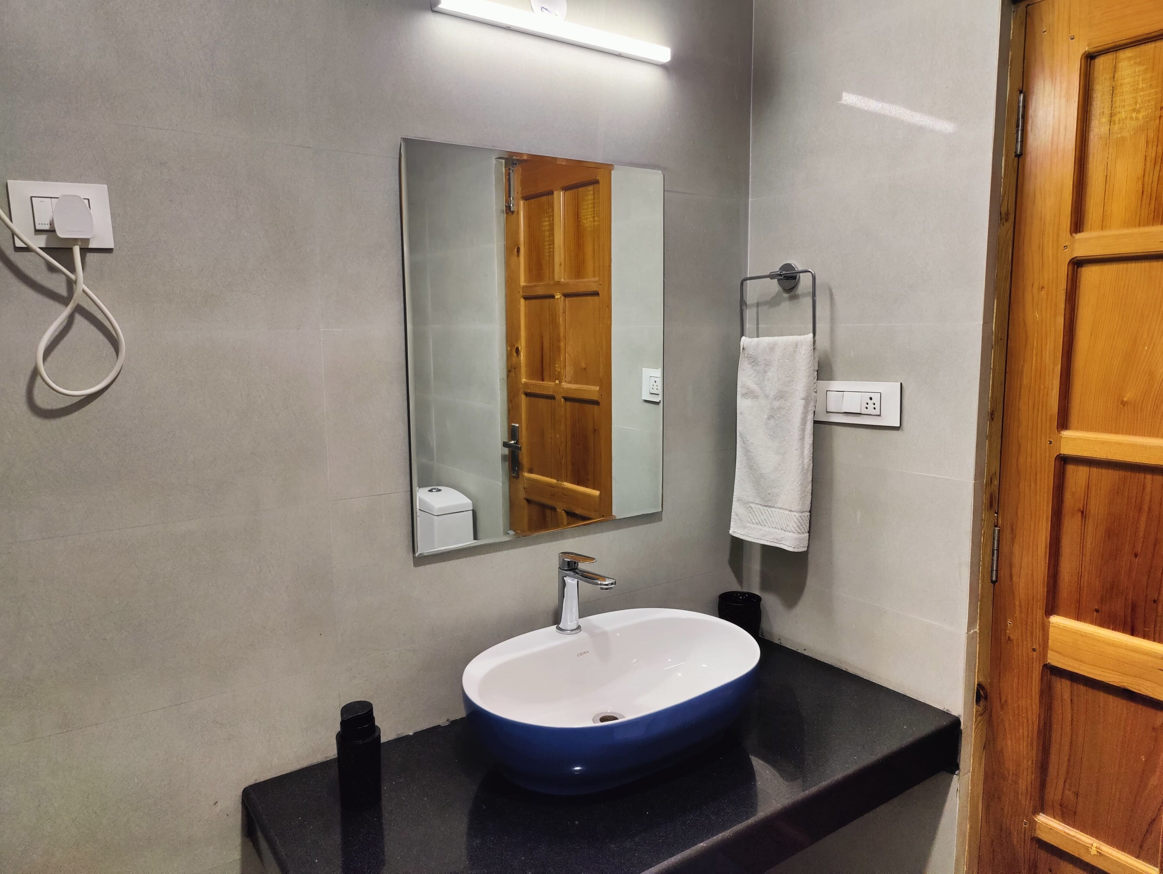 Palzey Suite | Bathroom