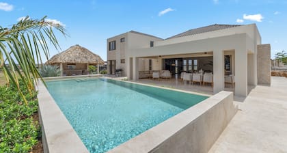 Villas - Blue Bay Golf & Beach Resort