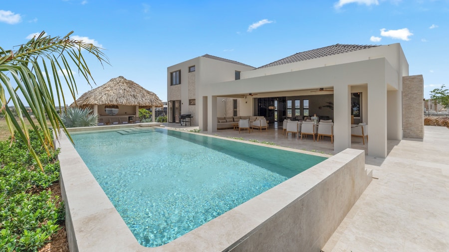 Villas - Blue Bay Golf & Beach Resort