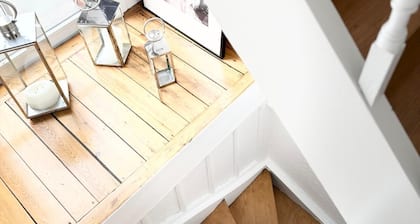 Whole apartment 90 m2 in the heart of the village of Halluin, ceiling height 3.5 m!