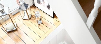 Whole apartment 90 m2 in the heart of the village of Halluin, ceiling height 3.5 m!