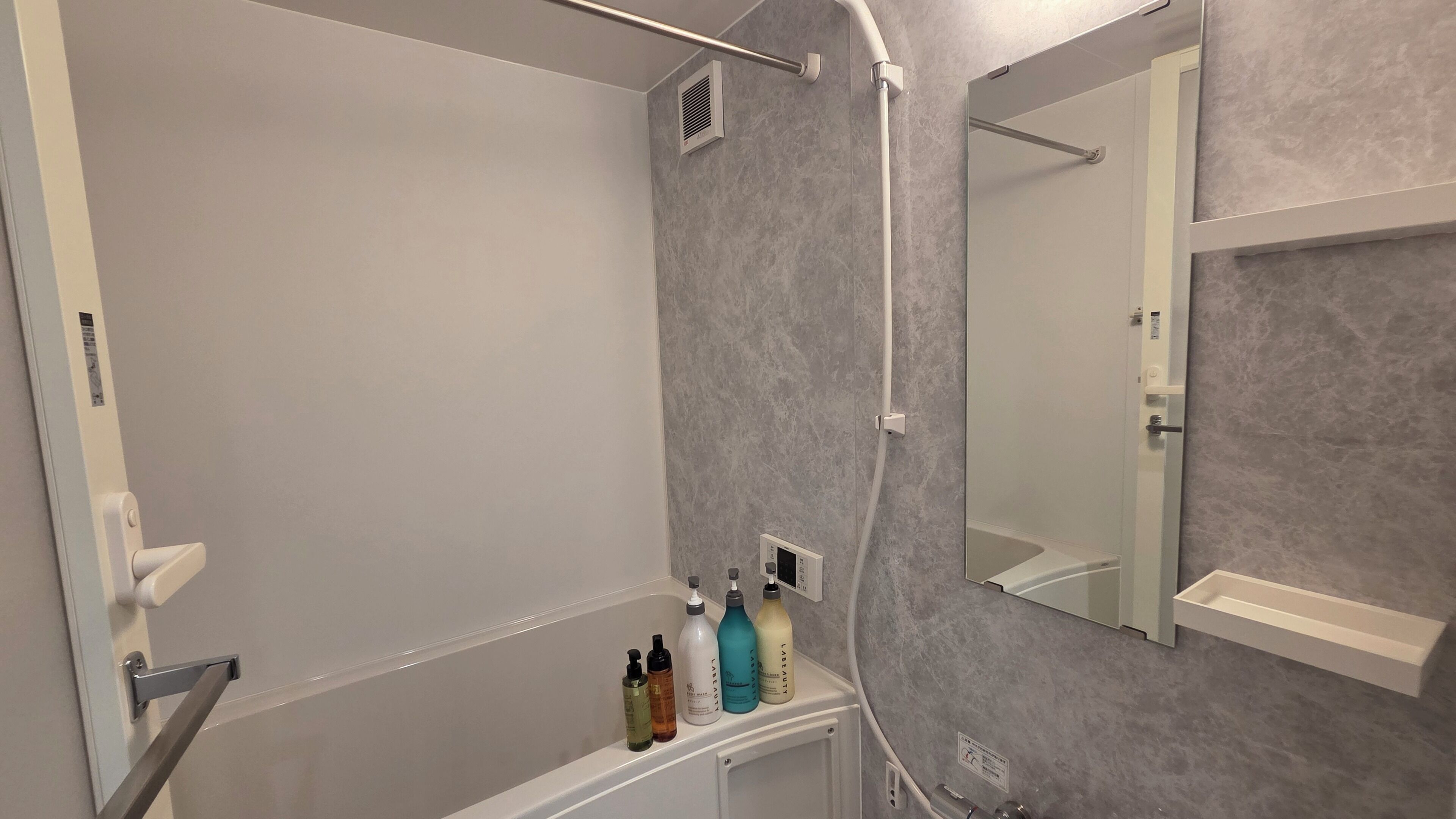  LAGUNA (Max 5 Guests, Recommended for 4): Barrel Sauna · Jet Bath · BBQ Grill, Non Smoking | Bathroom | Separate bathtub and shower, free toiletries, hair dryer, towels