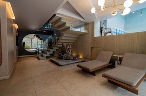 Interior - Apartment with Pool and 360 Degree View (Bogotá)