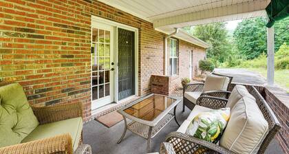 Lake Chatuge Home w/ Workspace & Fenced Yard!