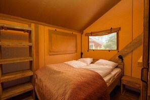 Reiseseng for barn, wi-fi (inkludert) og sengetøy
