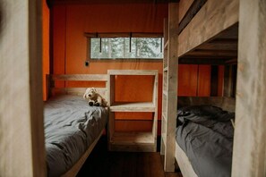 Room - Festive Glamping Village in Zuna (Zuna)