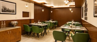Hotel Heaven & Hills Kasauli
