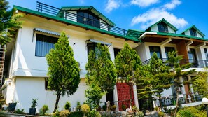 Exterior - Hotel Heaven & Hills Kasauli (Kasauli)
