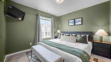 Desk, iron/ironing board, travel crib, free WiFi