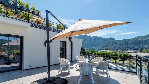Terrace/patio - T3 Dolce Bateau, a 5-minute walk from the 3*-rated lake (Aix-les-Bains)