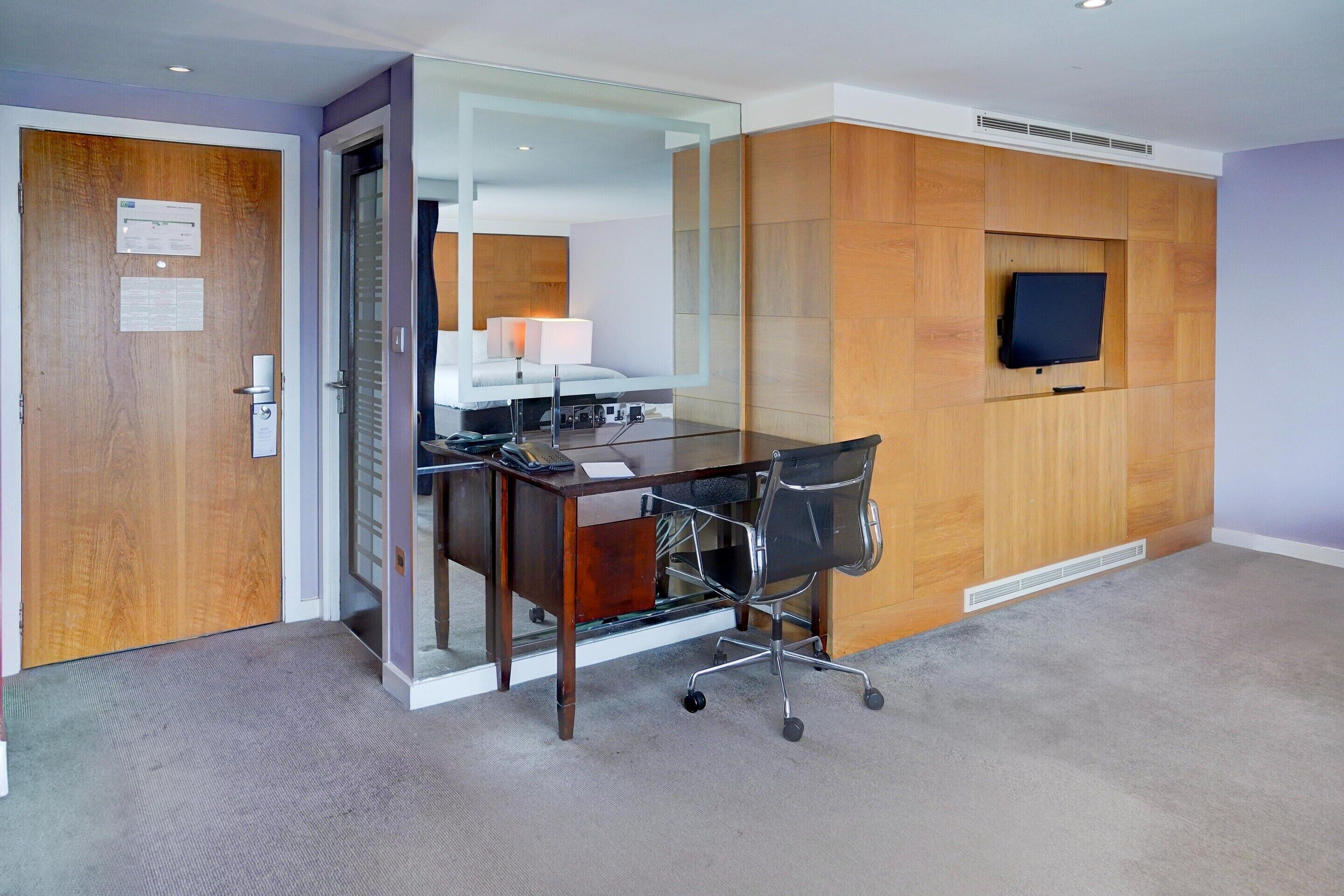 Appartement | 1 slaapkamer, een laptopwerkplek, een strijkplank/strijkijzer