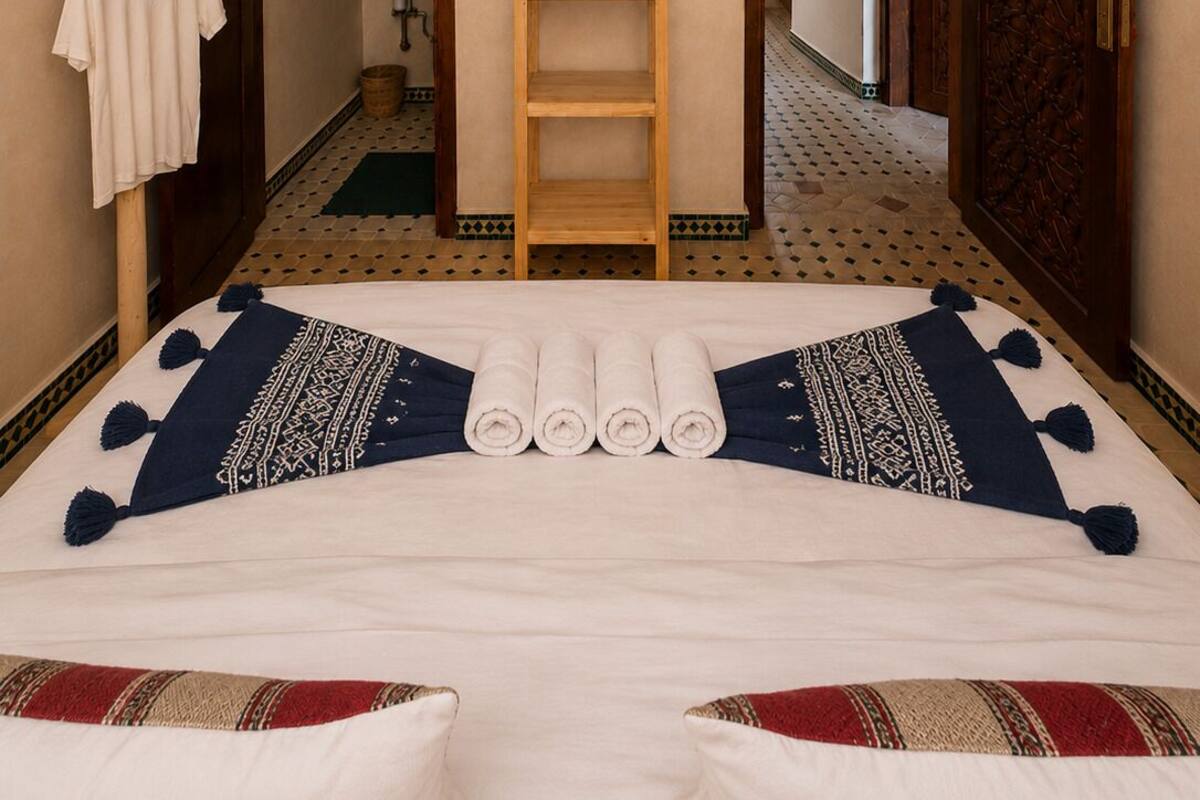 Basic Double or Twin Room, Courtyard View | WiFi (free)