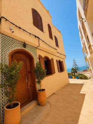 Exterior detail - Kymata Surf Morocco (Aourir)
