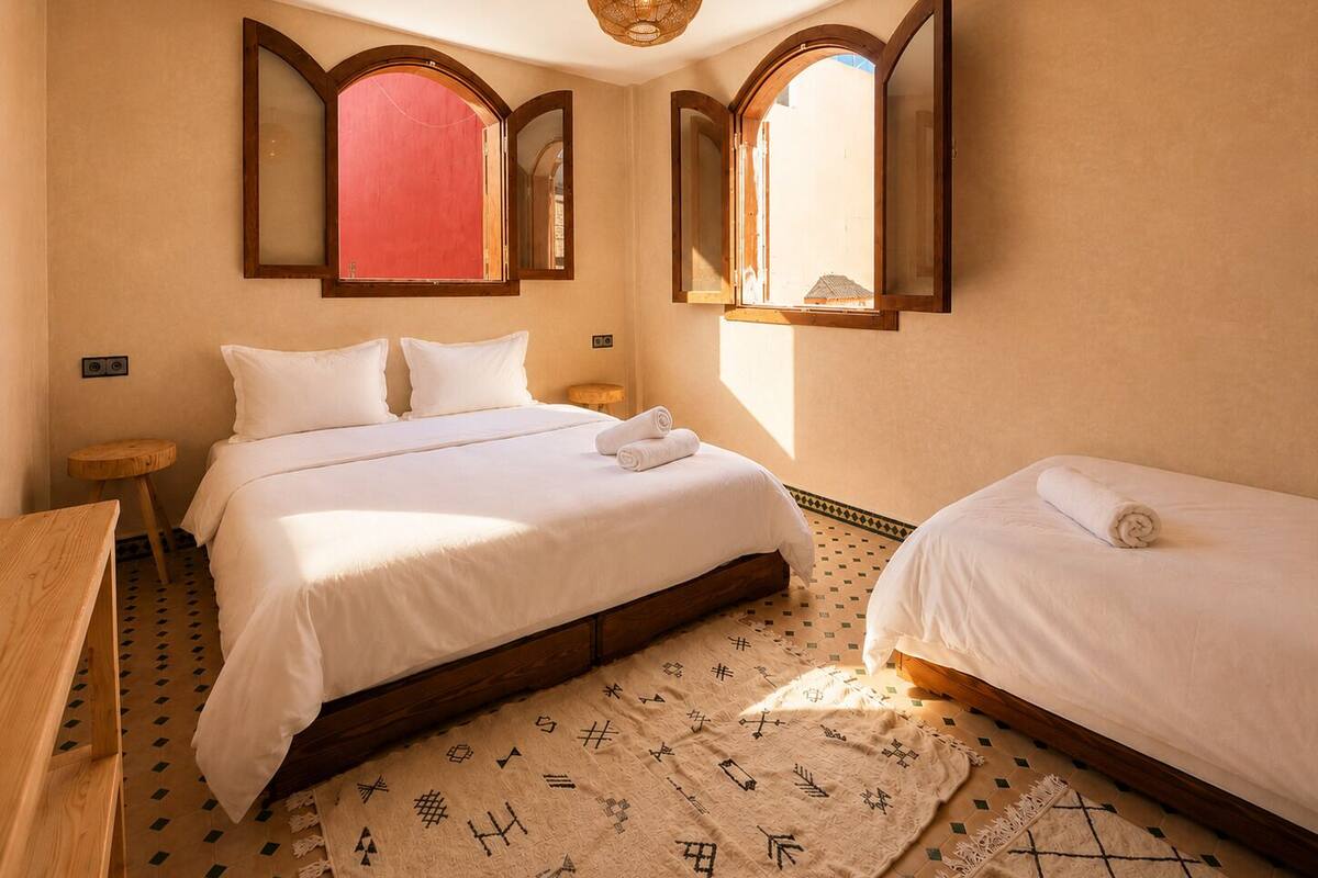Comfort Double Room, Partial Sea View | WiFi (free)