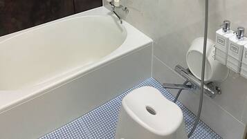 Hair dryer, towels