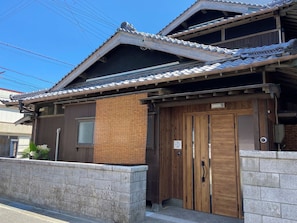 Exterior - Two rooms  kitchen included Private rental avail / Higashimuro-gun Wakayama (Higashimuro-gun)