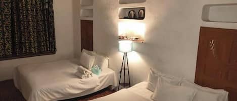 3 makuuhuonetta, silitysrauta/-lauta, Wi-Fi, vuodevaatteet