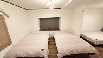 Desk, free WiFi, bed sheets