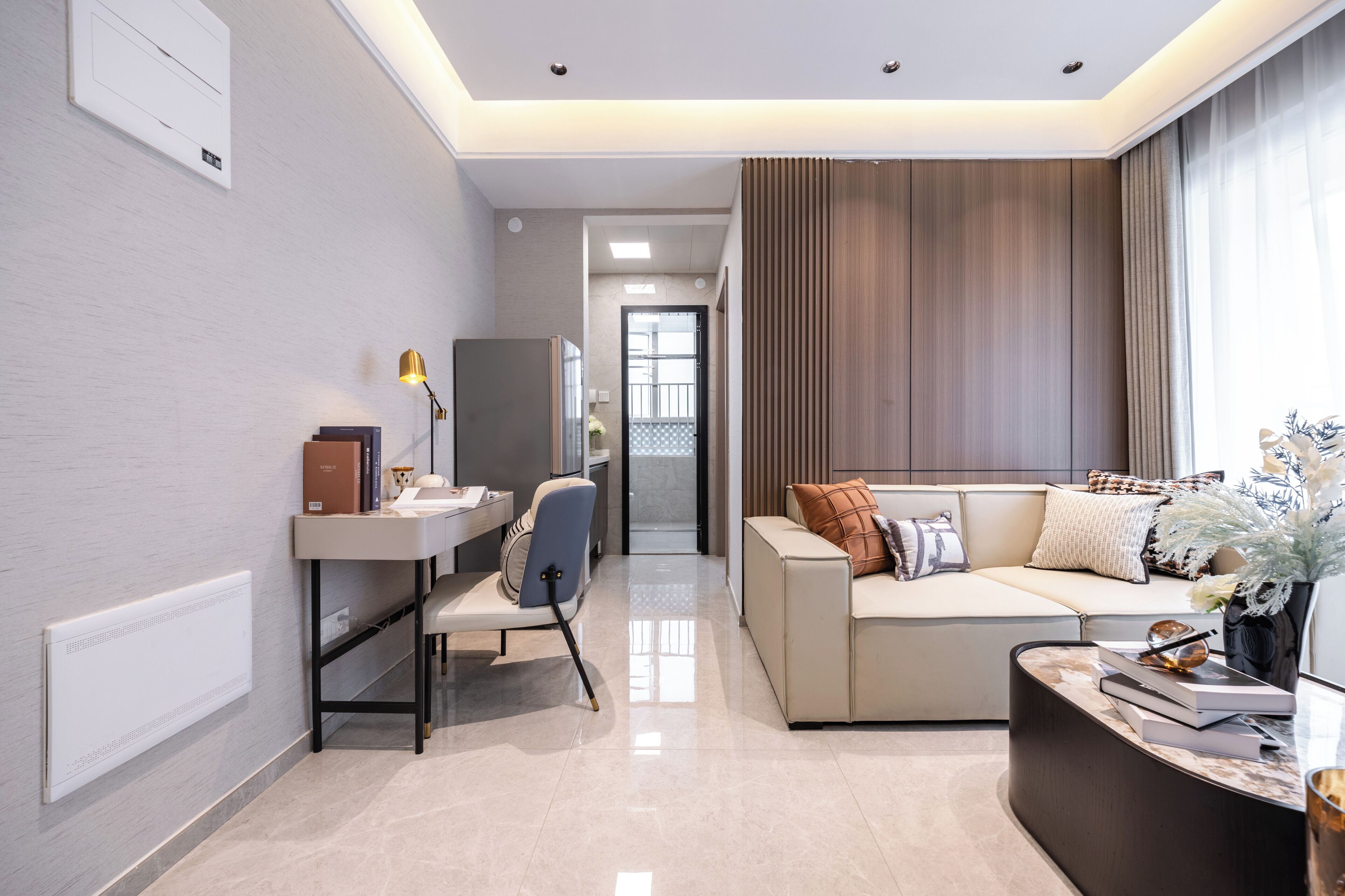 Suite Comfort, balcone, vista città | Area soggiorno | Stampante