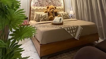 Luxury Double Room | WiFi (free), bed sheets