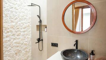 Hair dryer, towels, soap, shampoo