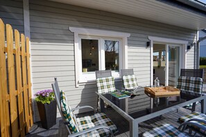 Outdoor dining - Vrbo Property (Grömitz)