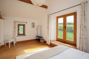 2 Schlafzimmer, Bügeleisen/Bügelbrett, Reisekinderbett, kostenloses WLAN